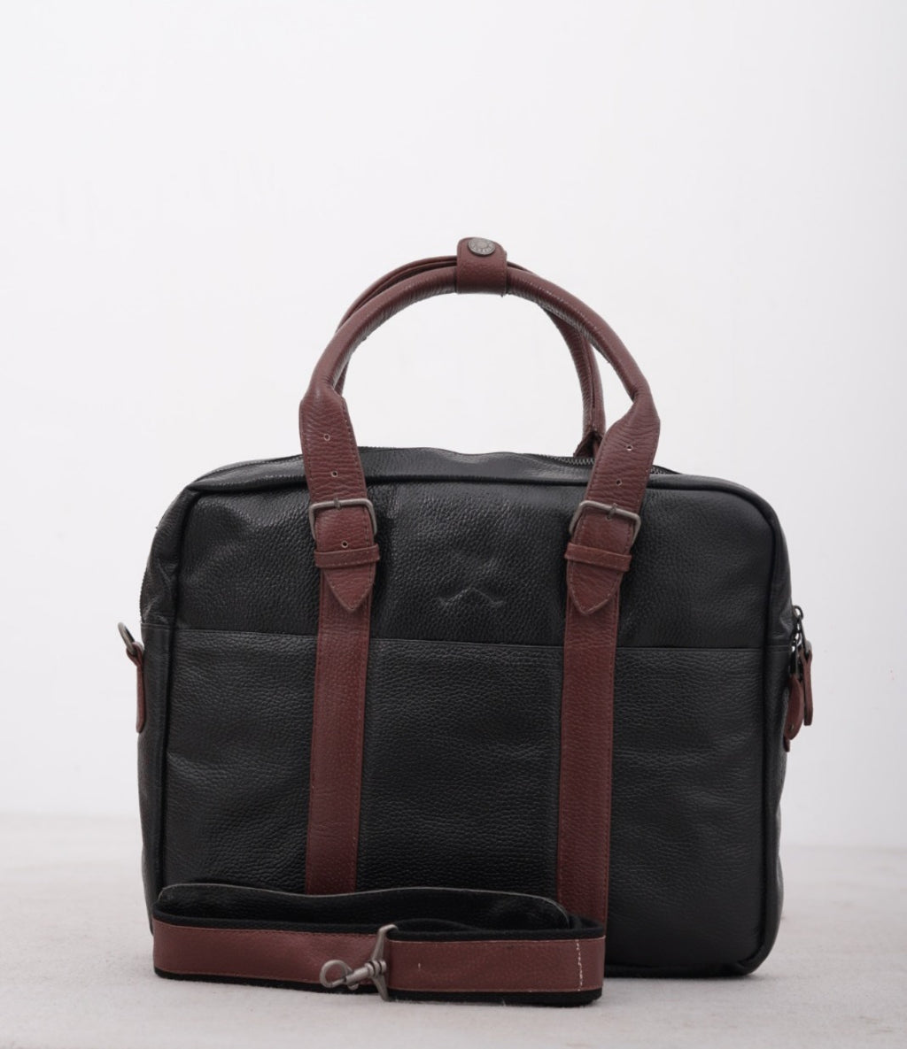 LOT NO. LS-092: GRAINED LEATHER TECH FOLIO
