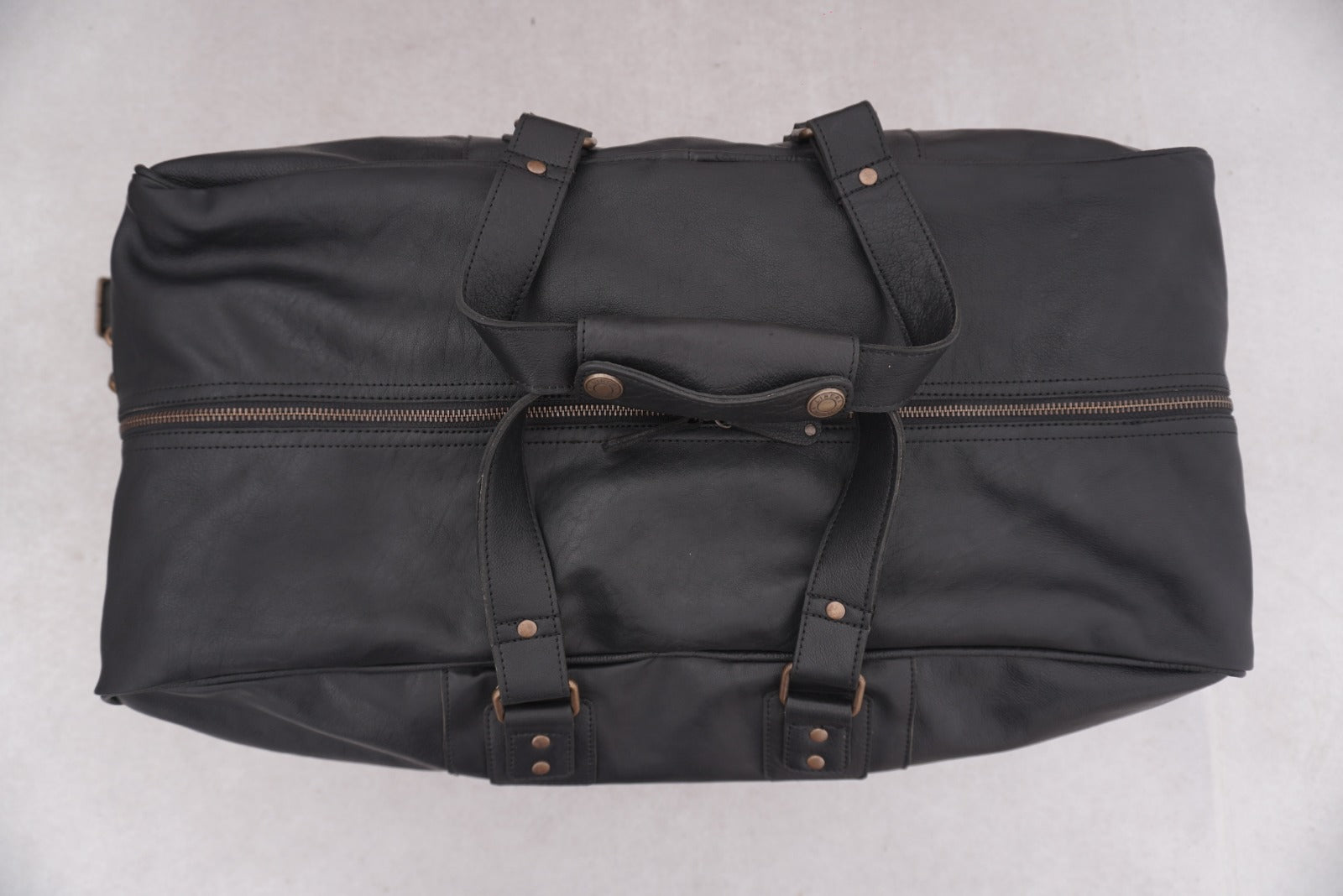 LOT NO. DF-104: THE EXPORT WEEKENDER DUFFLE